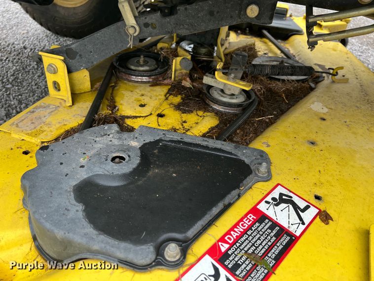 image for item JX9497 John Deere X475  lawn mower