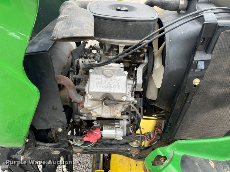 image for item JX9497 John Deere X475  lawn mower