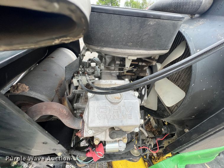 image for item JX9497 John Deere X475  lawn mower