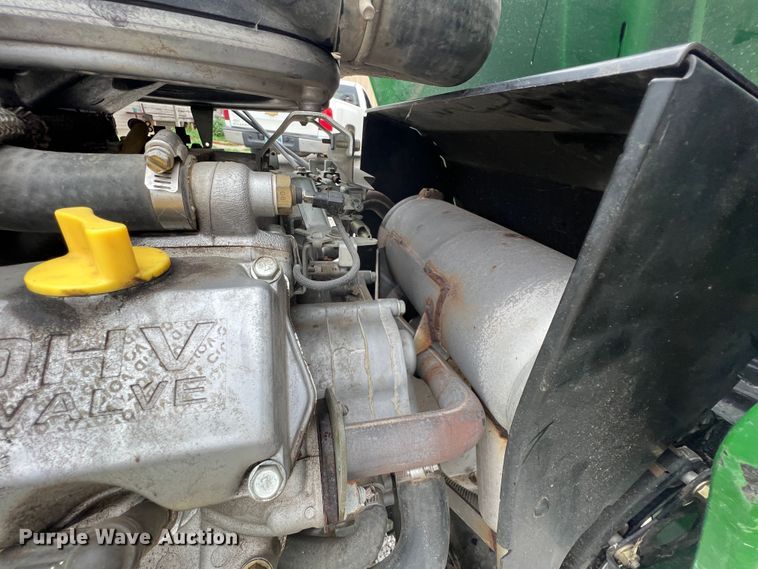 image for item JX9497 John Deere X475  lawn mower