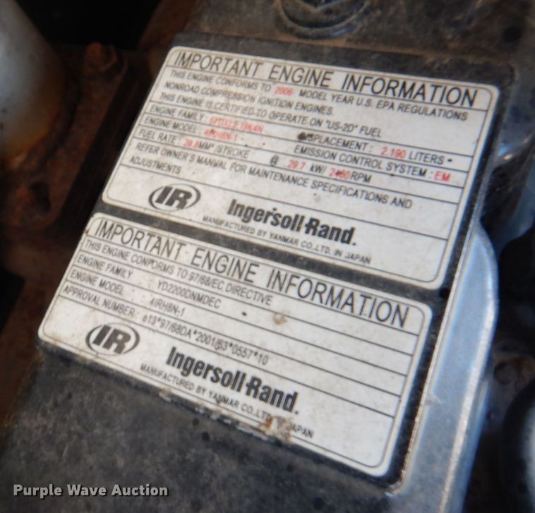 image for item JY9679 2006 Ingersoll Rand P135WIR  air compressor