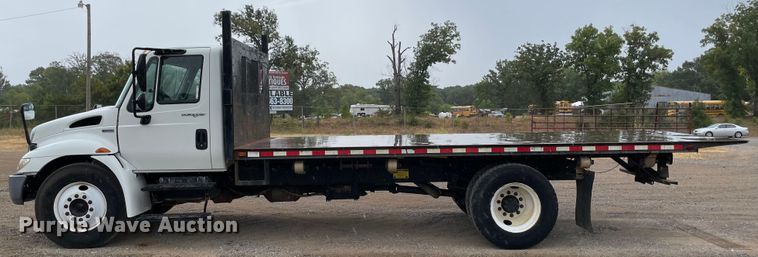 image for item KE9335 2012 International 4300  dump flatbed truck