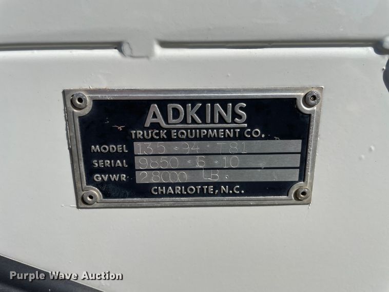 image for item KF9573 2011 International DuraStar 4300  utility / service truck