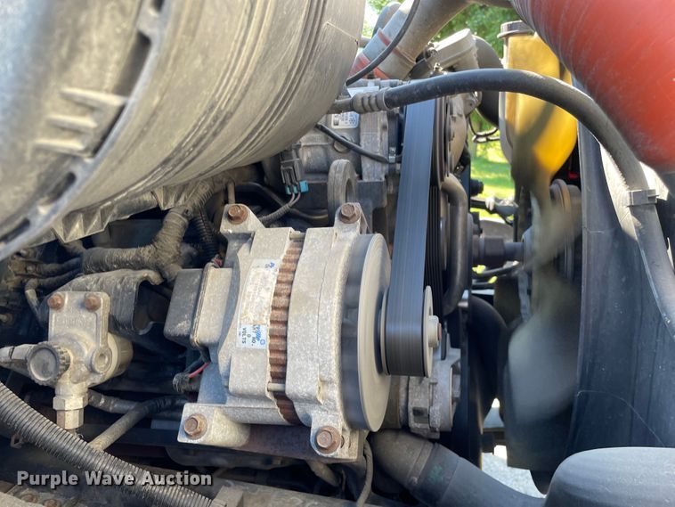 image for item KF9573 2011 International DuraStar 4300  utility / service truck