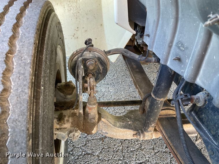 image for item KF9573 2011 International DuraStar 4300  utility / service truck