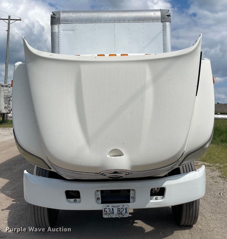 image for item KF9576 2008 Hino  box truck