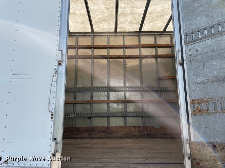 image for item KF9576 2008 Hino  box truck