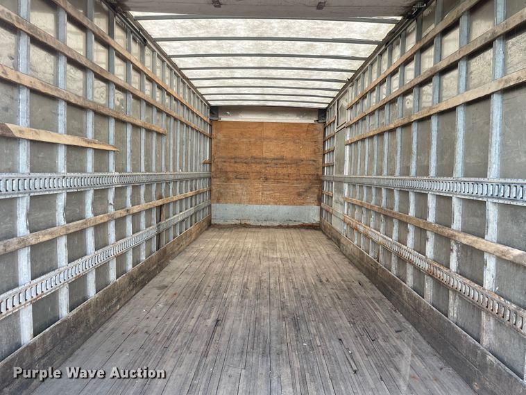 image for item KF9576 2008 Hino  box truck