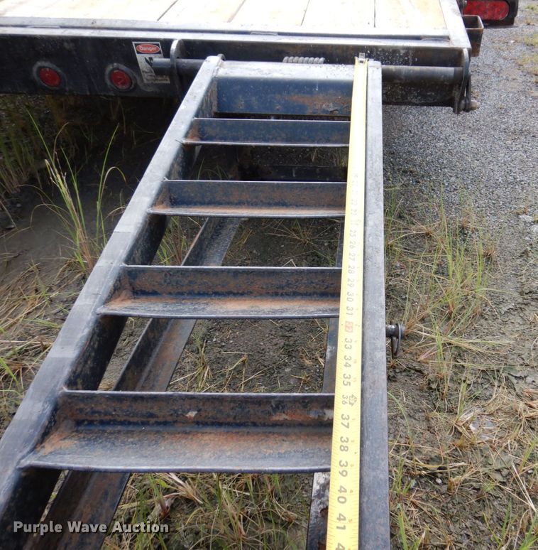 image for item KF9590 2018 Heartland Trailer Mfg.  equipment trailer