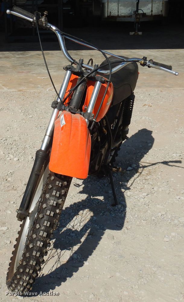 image for item KI9197 1976 Honda MR175  motorcycle