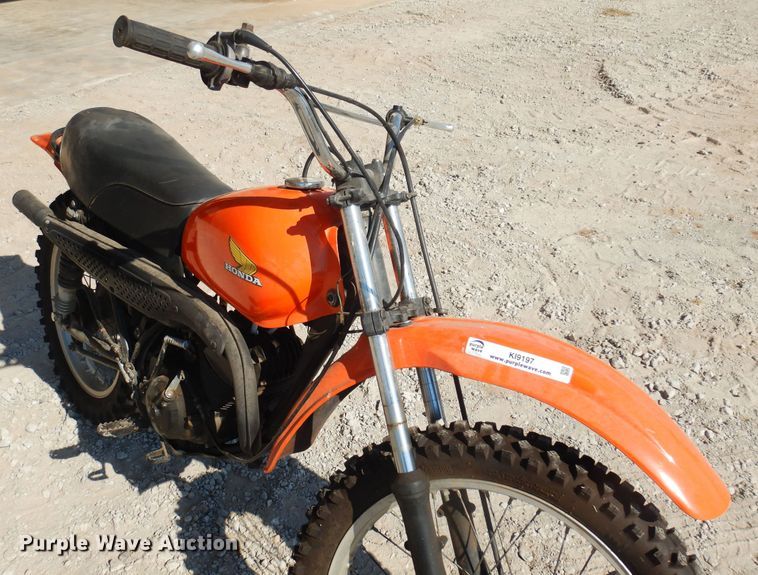 image for item KI9197 1976 Honda MR175  motorcycle