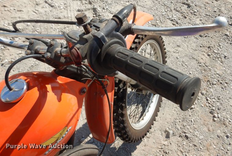 image for item KI9197 1976 Honda MR175  motorcycle