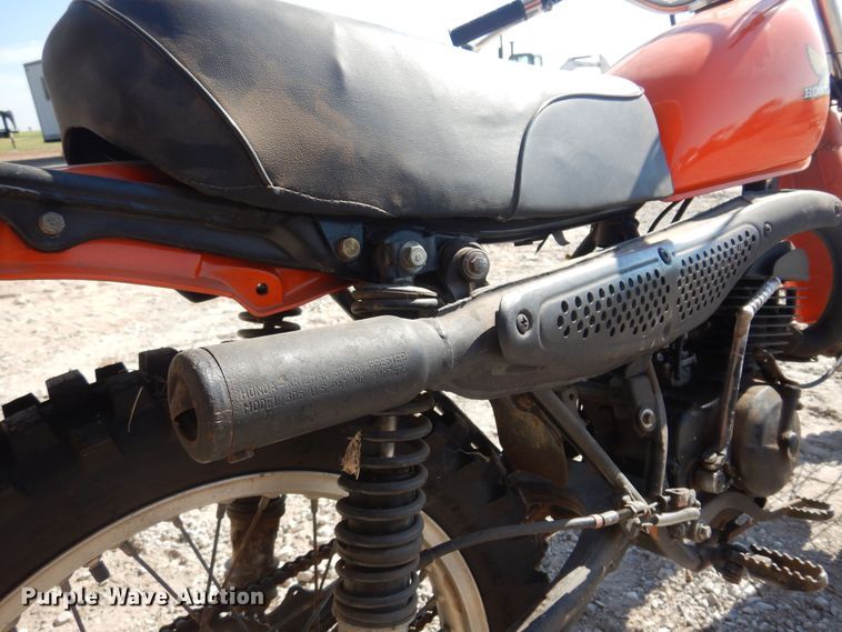 image for item KI9197 1976 Honda MR175  motorcycle