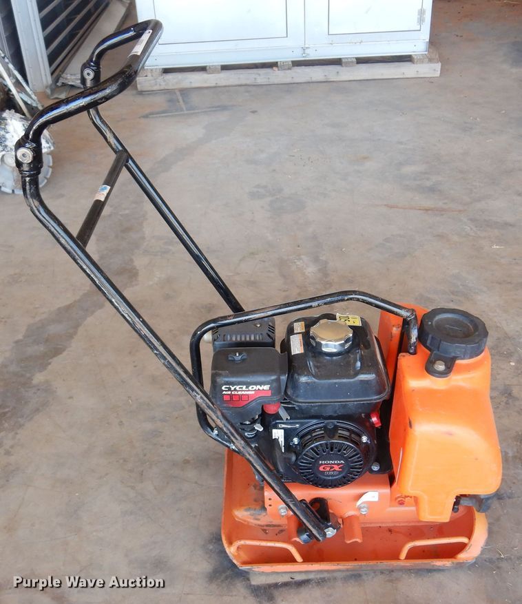 image for item KI9204 Multiquip MVC82VH  plate compactor