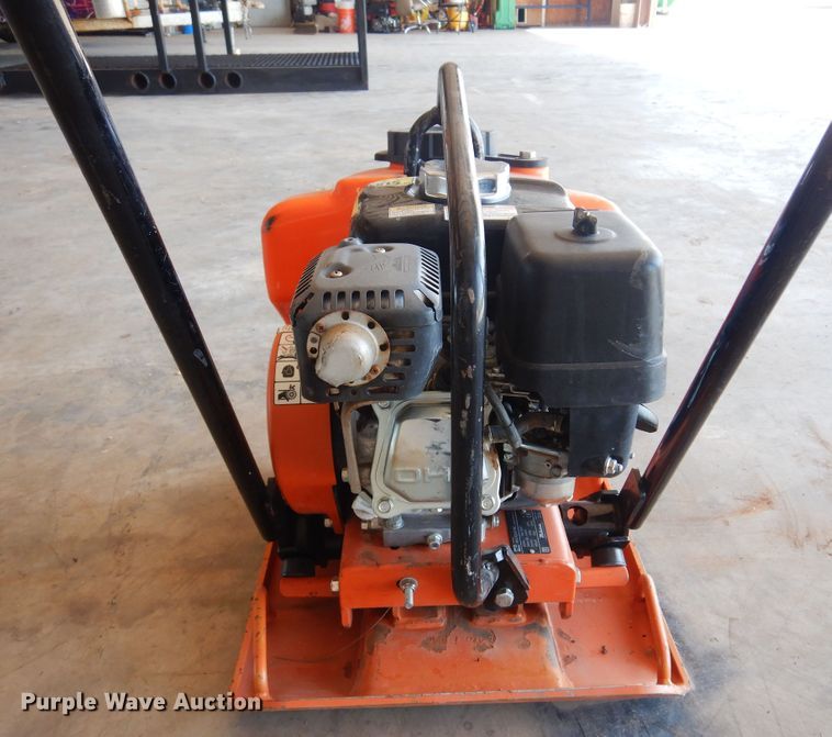 image for item KI9204 Multiquip MVC82VH  plate compactor