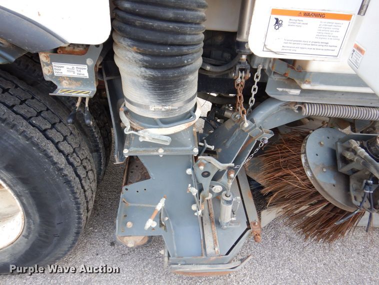 image for item KR9139 2005 Sterling SC8000  street sweeper truck