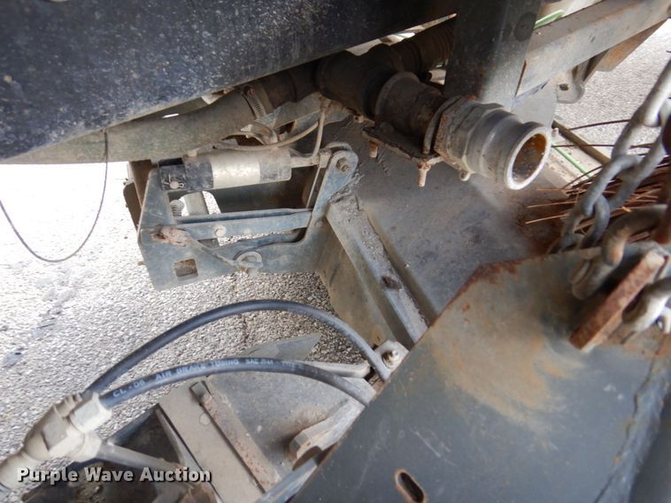 image for item KR9139 2005 Sterling SC8000  street sweeper truck