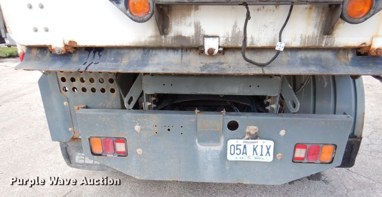 image for item KR9139 2005 Sterling SC8000  street sweeper truck