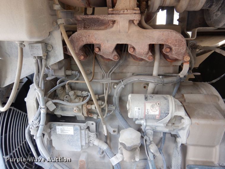 image for item KR9139 2005 Sterling SC8000  street sweeper truck