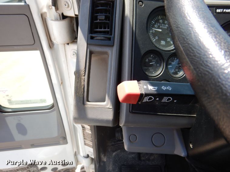 image for item KR9139 2005 Sterling SC8000  street sweeper truck