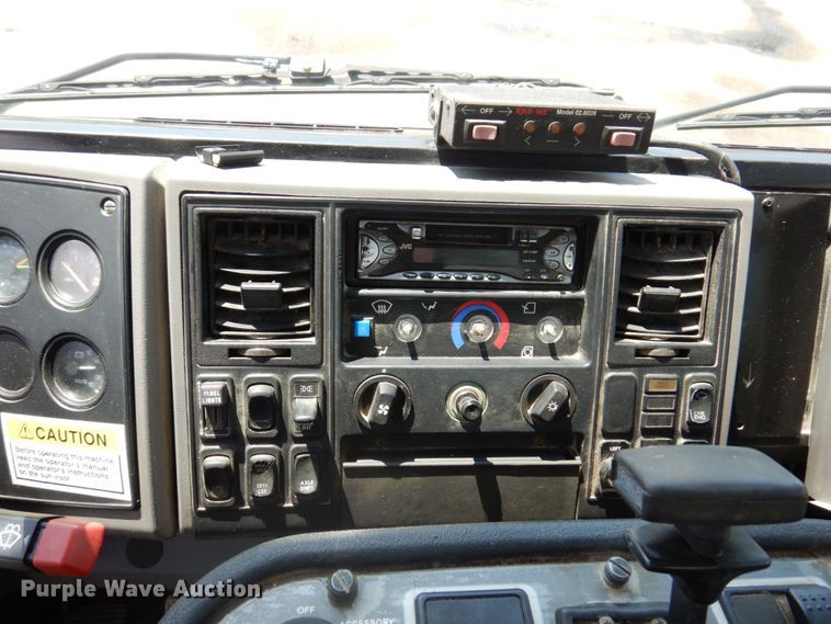 image for item KR9139 2005 Sterling SC8000  street sweeper truck