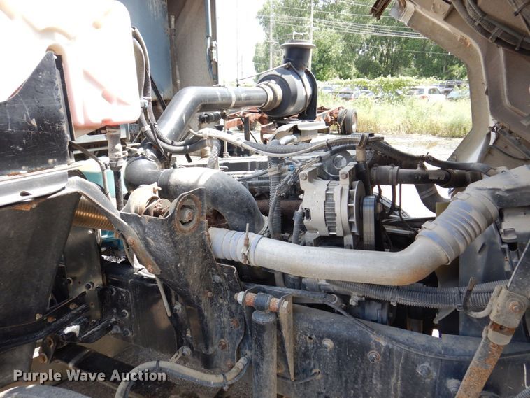 image for item KR9139 2005 Sterling SC8000  street sweeper truck