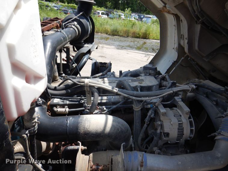 image for item KR9139 2005 Sterling SC8000  street sweeper truck