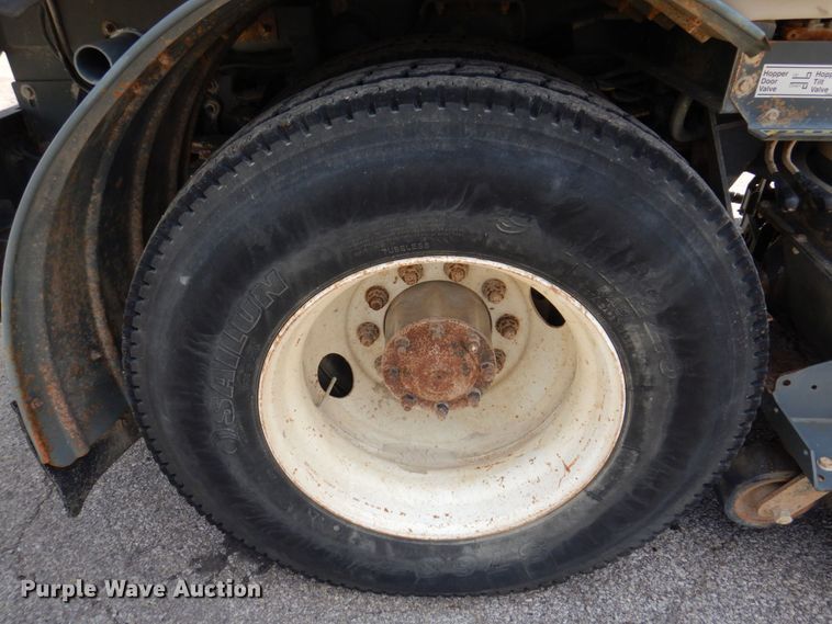 image for item KR9139 2005 Sterling SC8000  street sweeper truck