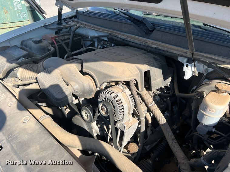 image for item LI9348 2011 Chevrolet Suburban  SUV