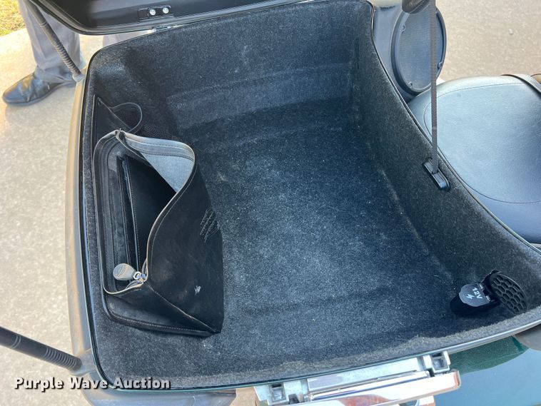 image for item LI9417 2016 Harley Davidson FLHTK Ultra Limited  motorcycle