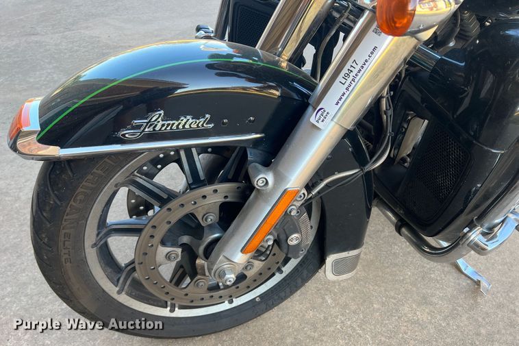image for item LI9417 2016 Harley Davidson FLHTK Ultra Limited  motorcycle