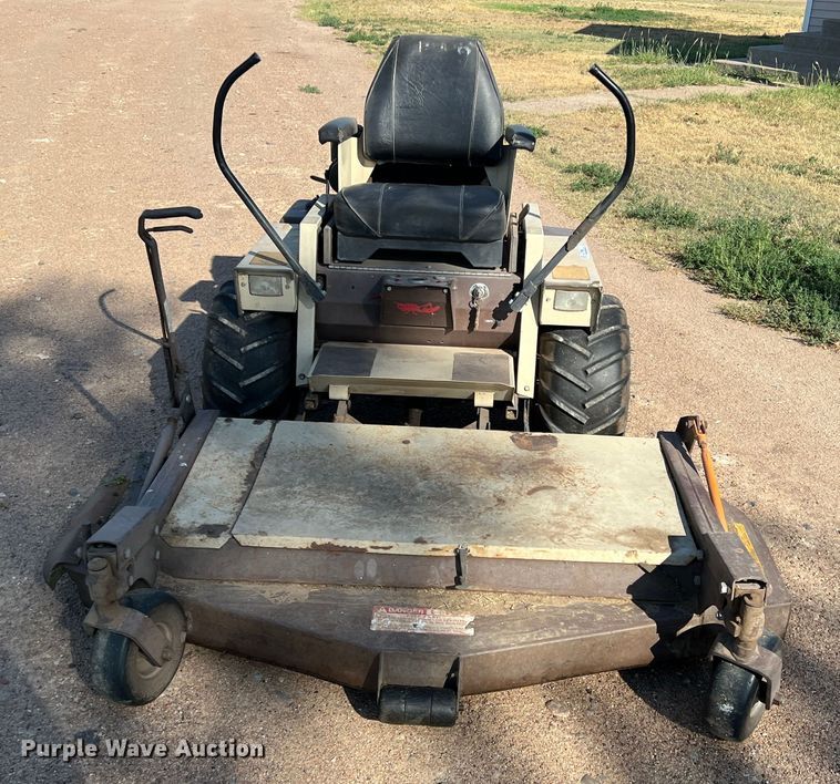 image for item LI9420 Grasshopper 718D  ZTR lawn mower