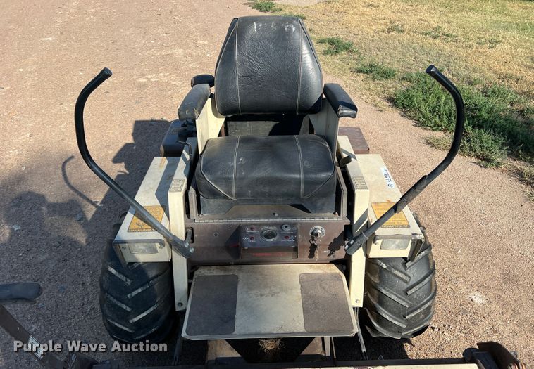 image for item LI9420 Grasshopper 718D  ZTR lawn mower