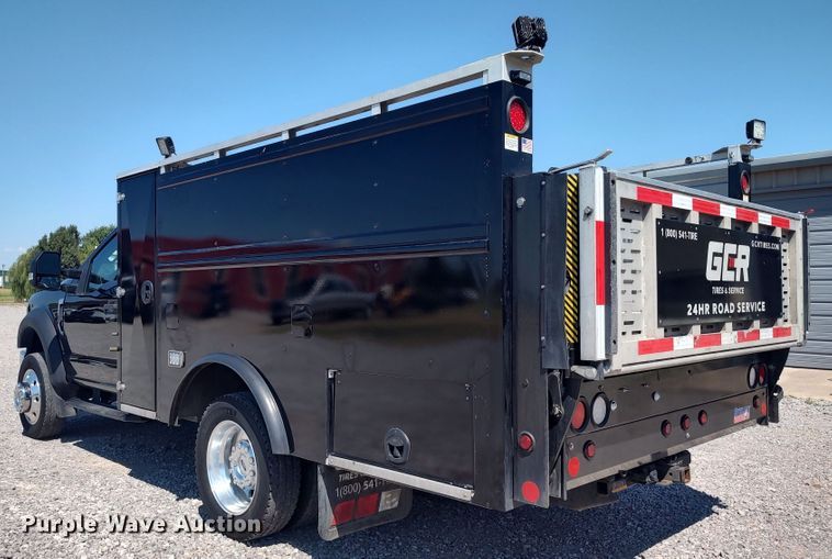 image for item LK9057 2019 Ford F450 Super Duty XL  utility / service truck