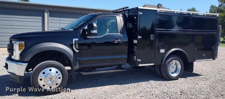 image for item LK9057 2019 Ford F450 Super Duty XL  utility / service truck