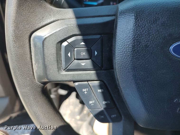 image for item LK9057 2019 Ford F450 Super Duty XL  utility / service truck