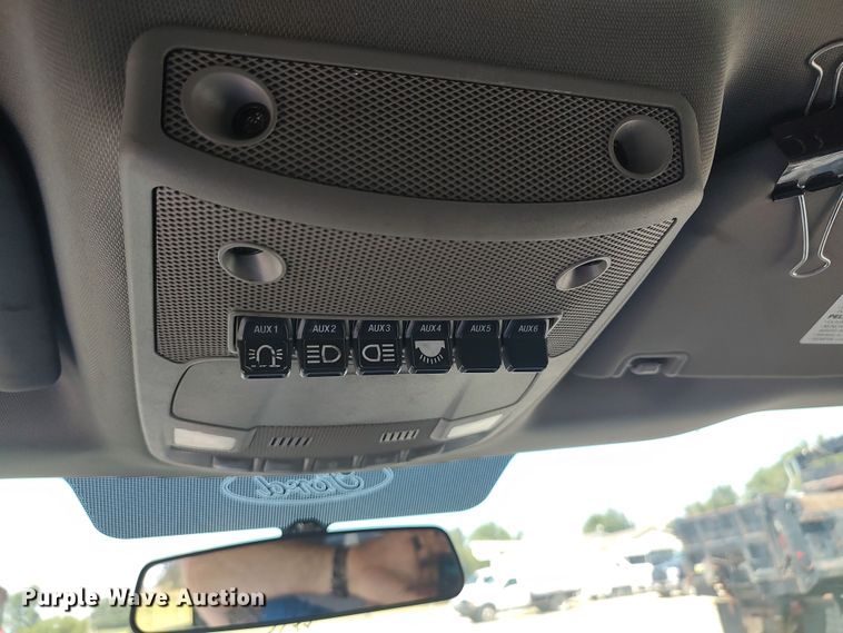 image for item LK9057 2019 Ford F450 Super Duty XL  utility / service truck