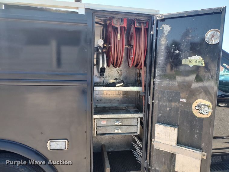 image for item LK9057 2019 Ford F450 Super Duty XL  utility / service truck