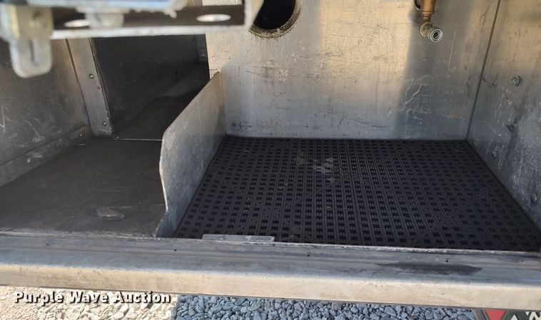 image for item LK9057 2019 Ford F450 Super Duty XL  utility / service truck