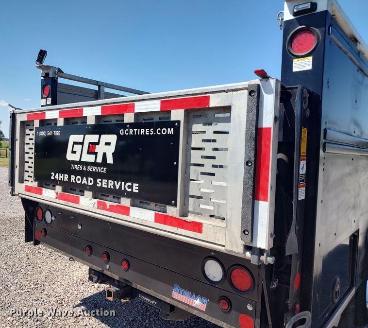 image for item LK9057 2019 Ford F450 Super Duty XL  utility / service truck