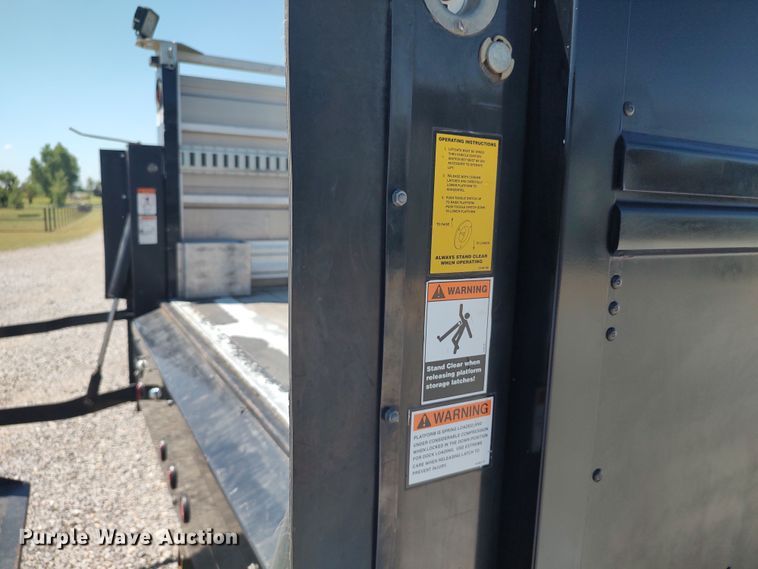 image for item LK9057 2019 Ford F450 Super Duty XL  utility / service truck