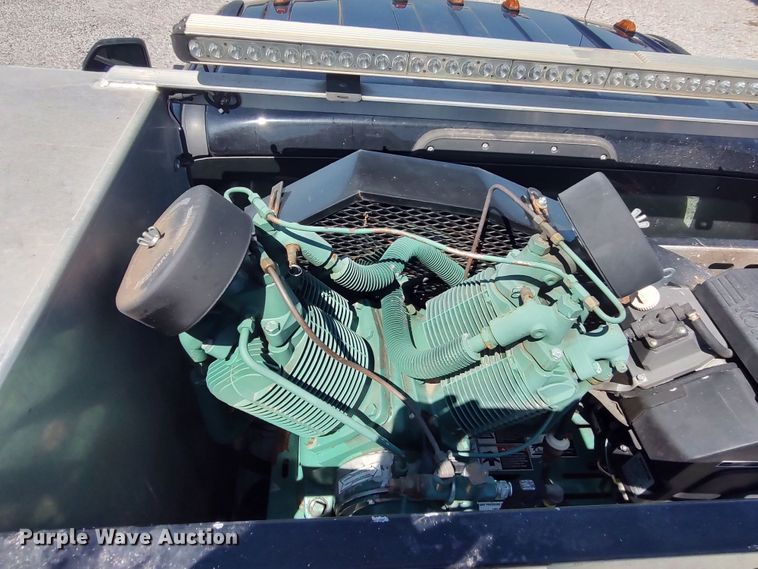 image for item LK9057 2019 Ford F450 Super Duty XL  utility / service truck