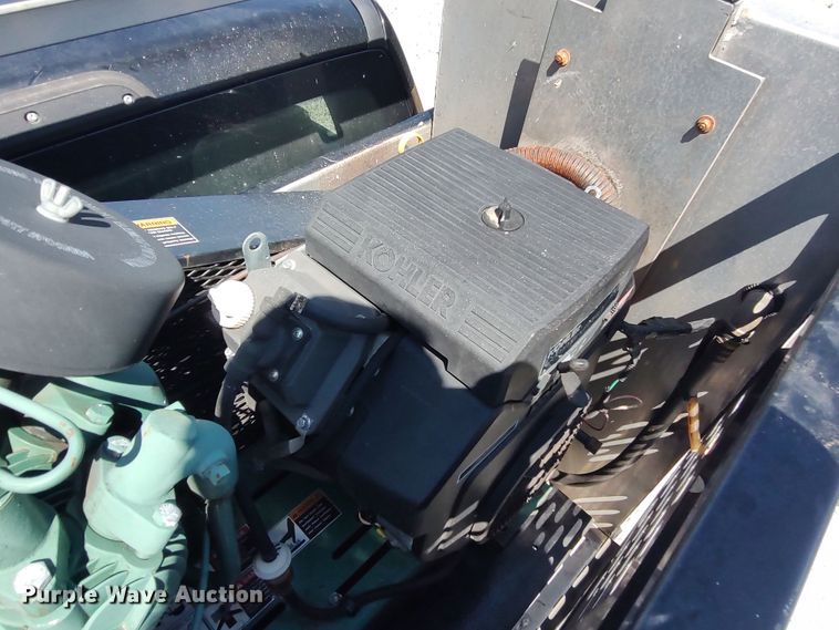 image for item LK9057 2019 Ford F450 Super Duty XL  utility / service truck