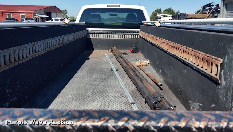 image for item LK9058 2013 Ford F450 Super Duty XL  utility / service truck