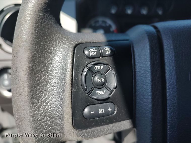 image for item LK9058 2013 Ford F450 Super Duty XL  utility / service truck