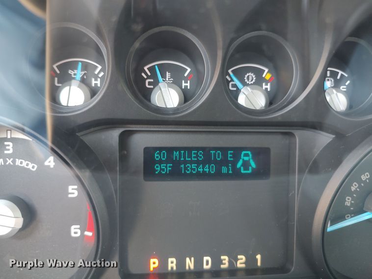 image for item LK9058 2013 Ford F450 Super Duty XL  utility / service truck