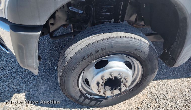 image for item LK9058 2013 Ford F450 Super Duty XL  utility / service truck