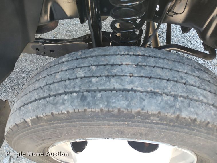 image for item LK9058 2013 Ford F450 Super Duty XL  utility / service truck