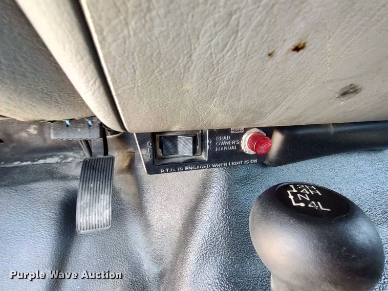 image for item LK9059 2007 Ford F550 Super Duty XL  bucket truck