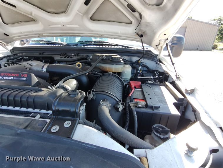 image for item LK9059 2007 Ford F550 Super Duty XL  bucket truck